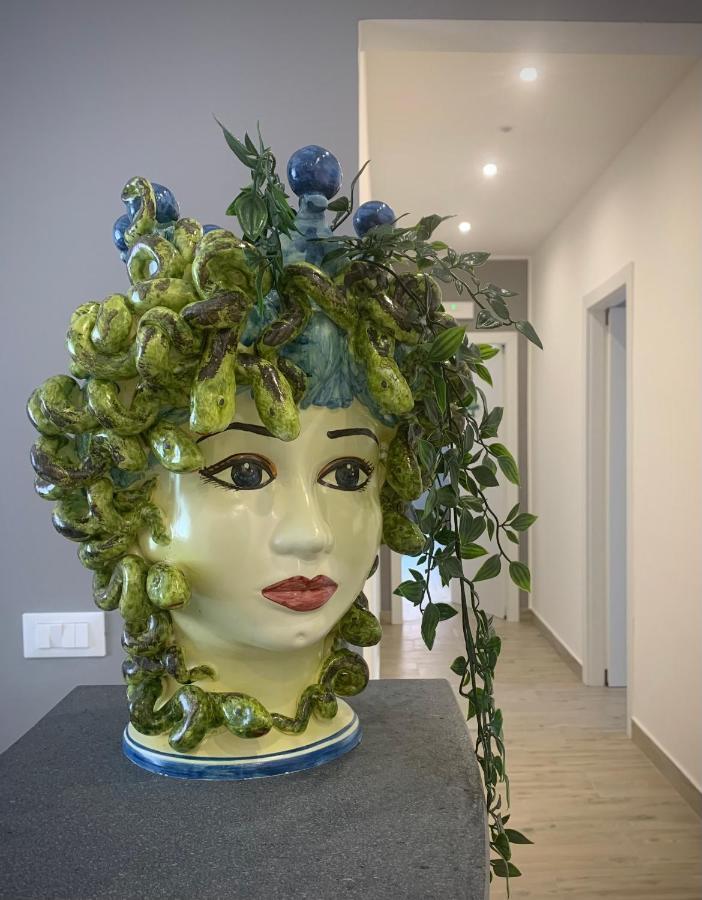 Aqua - And Couette-café Milazzo