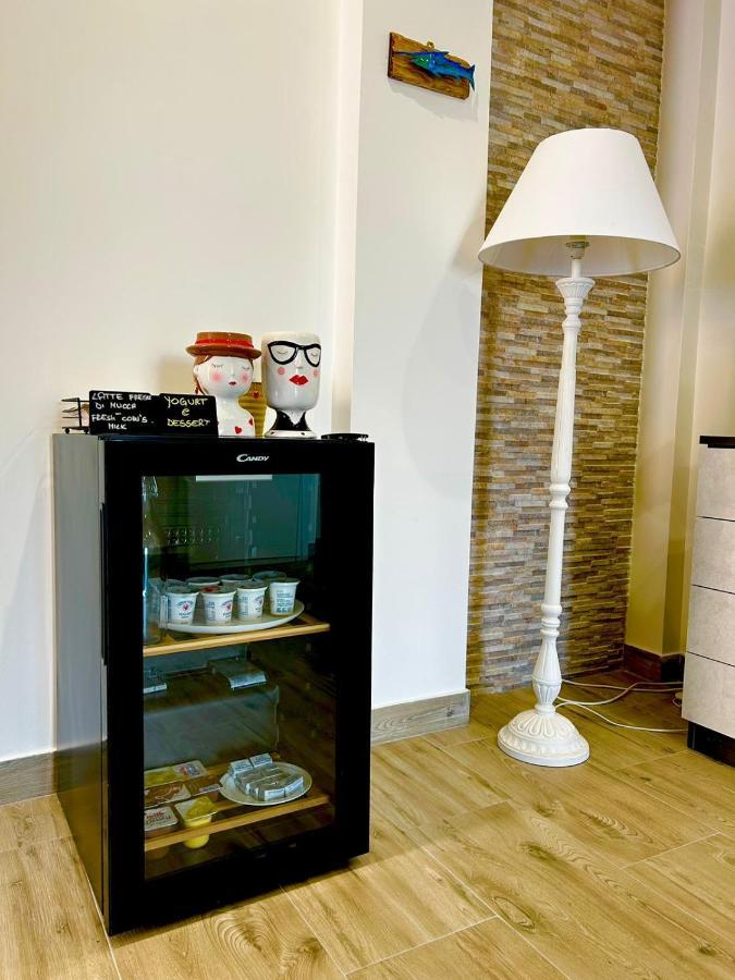 Couette-café Aqua - And Milazzo